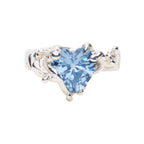 Large Heart Ring - front | Material:925 silver