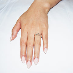 Thin Docile Ring - Diligems (INTL)